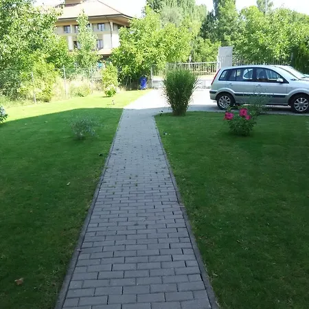 Apartman - Nora Gasthuis 3*