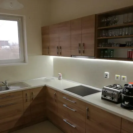 Gasthuis Apartman - Nora
